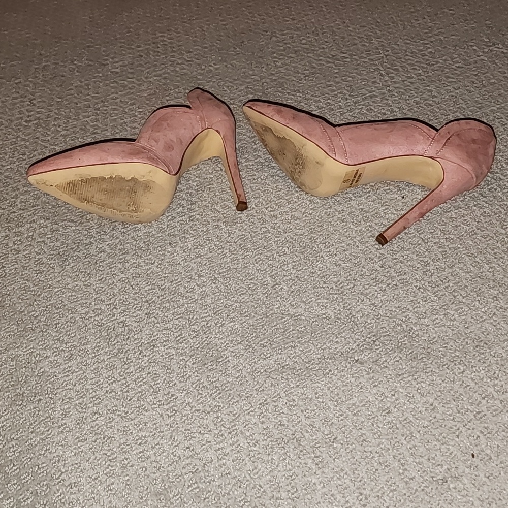 Pink heels - Picture 4 of 4